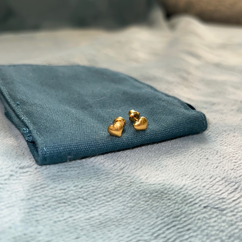 Rowan Puff Heart Studs